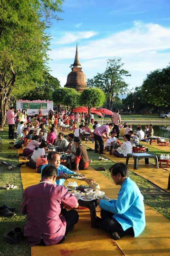 Sukhothai Hostel Exterior photo